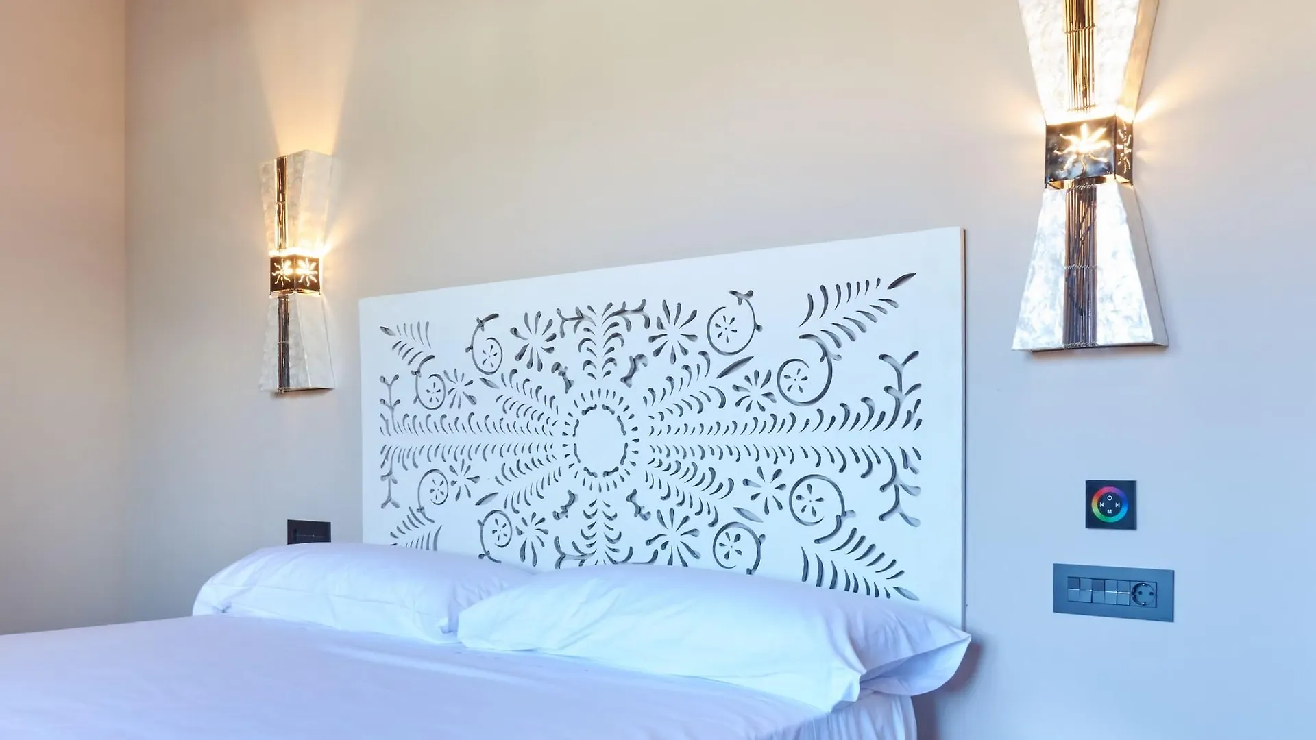 **** Отель Tarifa Lances By Qhotels Испания